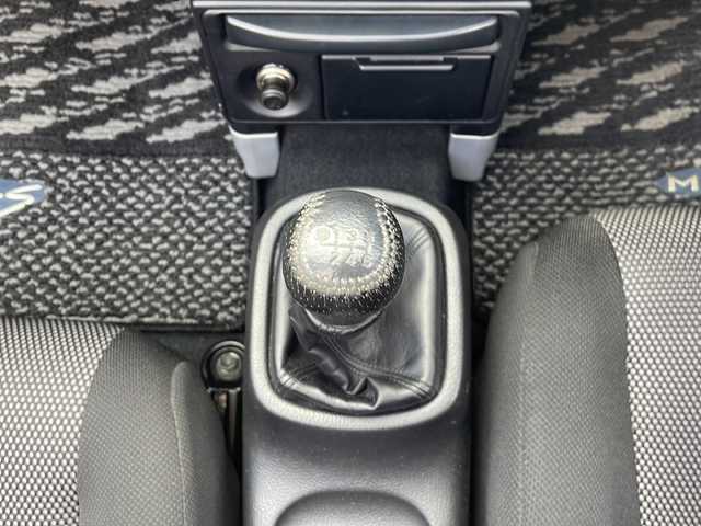 トヨタ ＭＲ－Ｓ S エディション 静岡県 2006(平18)年 8万km スーパーホワイトⅡ /6速MT//オープン//純正ホイール//ETC//リモコンキー//社外CDデッキ//革巻きステアリング//AC//ダブルエアバック