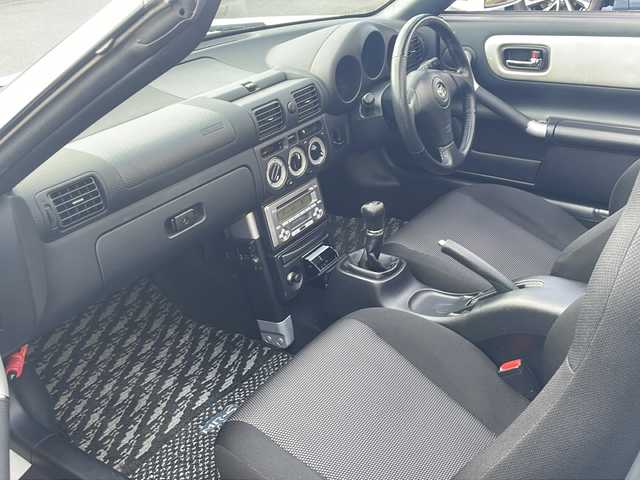 トヨタ ＭＲ－Ｓ S エディション 静岡県 2006(平18)年 8万km スーパーホワイトⅡ /6速MT//オープン//純正ホイール//ETC//リモコンキー//社外CDデッキ//革巻きステアリング//AC//ダブルエアバック