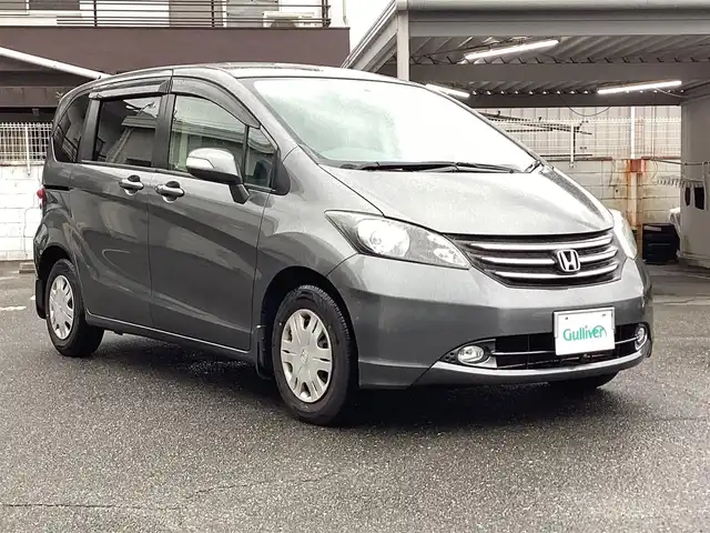 ホンダ フリード G ジャストセレクション 大阪府 2010(平22)年 10.9万km ポリッシュドメタルメタリック 純正HDDナビ・フルセグTV・/　　　　　　CD・DVD・SD/両側パワースライドドア/前後ドライブレコーダー/バック・フロントカメラ/スマートキー2個/ETC/フォグランプ/サイドドアバイザー/HIDオートヘッドライト/電動格納ウインカーミラー
