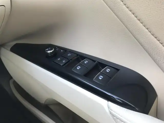 トヨタ カムリ G レザーパッケージ 富山県 2018(平30)年 6.6万km グレー 純正ナビ/フルセグTv/Bluetooth/バックカメラ/ドライブレコーダー/プリクラッシュセーフティ/レーンキープアシスト/クリアランスソナー/ブラインドスポットモニター/レーダークルーズコントロール/レザーシート/パワーシート/シートヒーター/プッシュスタート/スマートキー/ヘッドアップディスプレイ/LEDヘッドライト/オートライト/ETC