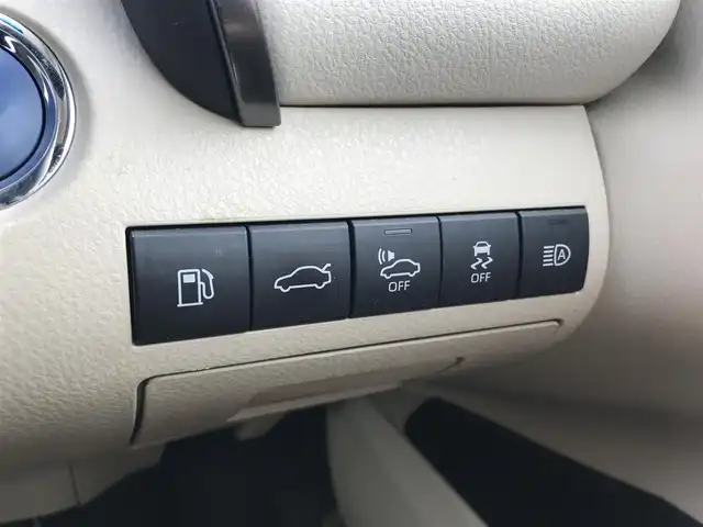 トヨタ カムリ G レザーパッケージ 富山県 2018(平30)年 6.6万km グレー 純正ナビ/フルセグTv/Bluetooth/バックカメラ/ドライブレコーダー/プリクラッシュセーフティ/レーンキープアシスト/クリアランスソナー/ブラインドスポットモニター/レーダークルーズコントロール/レザーシート/パワーシート/シートヒーター/プッシュスタート/スマートキー/ヘッドアップディスプレイ/LEDヘッドライト/オートライト/ETC
