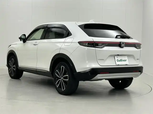 ホンダ ヴェゼル ハイブリッド e:HEV Z 茨城県 2022(令4)年 6万km プラチナホワイトパール 純正9型ナビ/バックカメラ/フルセグ/衝突被害軽減ブレーキ/車線逸脱抑制装置/レーダークルーズコントロール/オートマチックハイビーム/クリアランスソナー/BSI/ETC/ドラレコ/シートヒーター/ステアリングヒーター/純正18インチAW/LEDヘッドライト/スマートキー