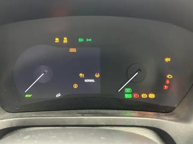 ホンダ ヴェゼル ハイブリッド e:HEV Z 茨城県 2022(令4)年 6万km プラチナホワイトパール 純正9型ナビ/バックカメラ/フルセグ/衝突被害軽減ブレーキ/車線逸脱抑制装置/レーダークルーズコントロール/オートマチックハイビーム/クリアランスソナー/BSI/ETC/ドラレコ/シートヒーター/ステアリングヒーター/純正18インチAW/LEDヘッドライト/スマートキー
