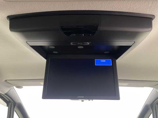 トヨタ ヴォクシー ZS 埼玉県 2017(平29)年 5.2万km ブラック フルモデリスタエアロ/社外フリップダウンモニター/社外11インチナビ　EX11V/(Bluetooth/CD/DVD/HDMI/USB/AM/FM)/地デジフルセグ/バックカメラ/前方ドライブレコーダー/ETC/車線逸脱警報/衝突軽減ブレーキ/オートマチックハイビーム/先行車発進お知らせ機能/ECOモード/ロールサンシェード/レーダー探知機　ZERO 702V/電動格納ミラー・ウィンカーミラー/フロントフォグランプ/プッシュスタート/ステアリングリモコン/社外フロアマット/純正ドアバイザー/社外18インチアルミホイール