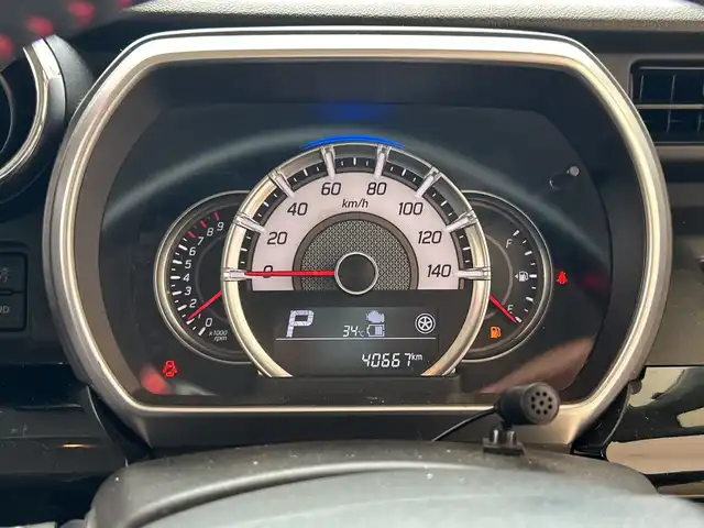 スズキ スペーシア カスタム HYBRID XS ターボ 埼玉県 2018(平30)年 4.1万km ピュアホワイトP デュアルセンサーブレーキサポート　/純正メモリナビ/　　CD/DVD/BT/フルセグ　/全方位モニター　/両側パワースライドドア　/クルーズコントロール　/LEDオートライト /ハーフレザーシート /シートヒーター /ステアリングスイッチ /ETC