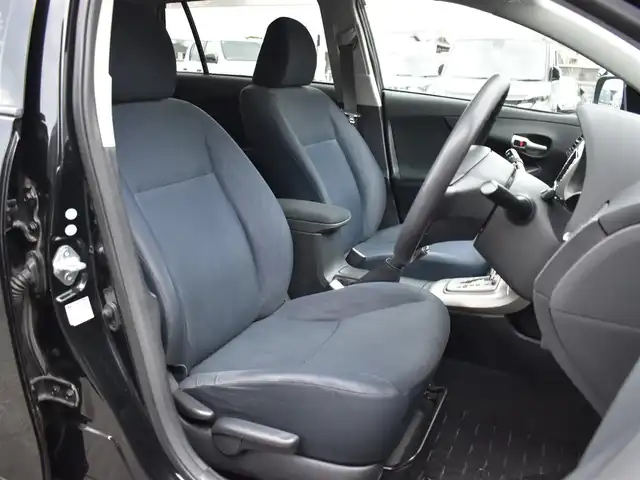 トヨタ カローラ フィールダー 1．5X Gエディション 福岡県 2006(平18)年 7.6万km ブラックマイカ 　カローラフィールダー　X Gエディション　/純正HDDナビ/　　CD/DVD/　　NHDN-W56/HID/オートライト/ETC/電格ミラー/保証書あり/スペアキーあり