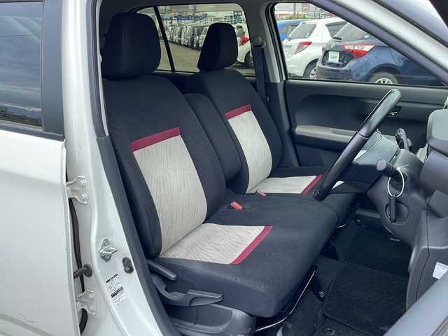 トヨタ パッソ モーダ　Gパッケージ 新潟県 2018(平30)年 5万km パールホワイトⅢ 4WD/CD/AUX/USB/ETC/ドライブレコーダー/衝突被害軽減ブレーキ/レーンキープアシスト/ベンチシート/スマートキー/プッシュスタート/LEDヘッドライト/オートライト/フォグランプ/社外14インチアルミホイール