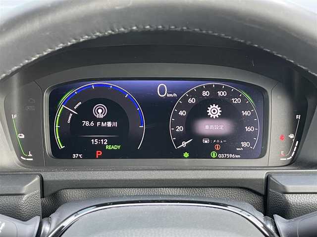ホンダ ステップワゴン スパーダ eHEV プレミアムライン 香川県 2022(令4)年 3.8万km プラチナホワイトパール 登録時走行距離：37596km/純正11.4型ナビ/　CD DVD BT フルセグTV/全方位カメラ/前後ドライブレコーダー/ビルトインETC/両側パワースライドドア/パワーバックドア/衝突被害軽減装置/レーンキープアシスト/レーダークルーズコントロール/クリアランスソナー/ブラインドスポットモニター/LEDヘッドライト/オートライト/フォグランプ/ハーフレザーシート/シートヒーター/ロールサンシェード/ISOFIX/オーバーヘッドコンソール/革巻きステアリング/ステアリングスイッチ/パドルシフト/プッシュスタート/スマートキー