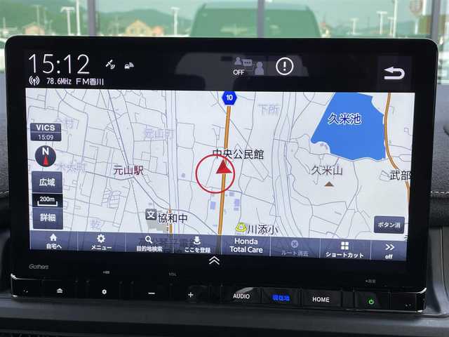 ホンダ ステップワゴン スパーダ eHEV プレミアムライン 香川県 2022(令4)年 3.8万km プラチナホワイトパール 登録時走行距離：37596km/純正11.4型ナビ/　CD DVD BT フルセグTV/全方位カメラ/前後ドライブレコーダー/ビルトインETC/両側パワースライドドア/パワーバックドア/衝突被害軽減装置/レーンキープアシスト/レーダークルーズコントロール/クリアランスソナー/ブラインドスポットモニター/LEDヘッドライト/オートライト/フォグランプ/ハーフレザーシート/シートヒーター/ロールサンシェード/ISOFIX/オーバーヘッドコンソール/革巻きステアリング/ステアリングスイッチ/パドルシフト/プッシュスタート/スマートキー