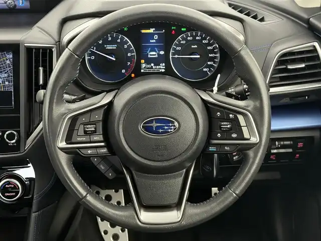 スバル ＸＶ ハイブリッド 愛知県 2020(令2)年 5.2万km ラグーンブルーP 4WD/インテリアパッケージ/純正8インチナビ/　（DVD/CD/Bluetooth/フルセグTV）/バックカメラ/サイドカメラ/アイサイトツーリングアシスト/　アイサイト コアテクノロジー/　・リクラッシュブレーキ/　・AT誤後進抑制制御/　・ツーリングアシスト/　・全車速追従機能付クルーズコントロール/　・定速クルーズコントロール/　・車線逸脱抑制/　・車線逸脱警報/　・ふらつき警報/　・先行車発進お知らせ機能/　・後退時ブレーキアシスト/　・ブラインドスポットモニター/ETC/ドライブレコーダー/革巻きステアリング/パドルシフト/ハーフレザー/パワーシート/メモリシート/純正LEDライト/フォグランプ/純正17インチAW