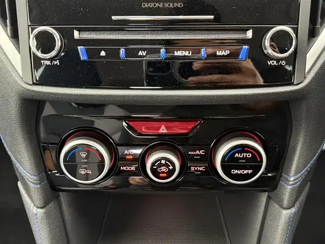 スバル ＸＶ ハイブリッド 愛知県 2020(令2)年 5.2万km ラグーンブルーP 4WD/インテリアパッケージ/純正8インチナビ/　（DVD/CD/Bluetooth/フルセグTV）/バックカメラ/サイドカメラ/アイサイトツーリングアシスト/　アイサイト コアテクノロジー/　・リクラッシュブレーキ/　・AT誤後進抑制制御/　・ツーリングアシスト/　・全車速追従機能付クルーズコントロール/　・定速クルーズコントロール/　・車線逸脱抑制/　・車線逸脱警報/　・ふらつき警報/　・先行車発進お知らせ機能/　・後退時ブレーキアシスト/　・ブラインドスポットモニター/ETC/ドライブレコーダー/革巻きステアリング/パドルシフト/ハーフレザー/パワーシート/メモリシート/純正LEDライト/フォグランプ/純正17インチAW