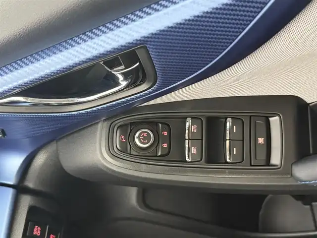 スバル ＸＶ ハイブリッド 愛知県 2020(令2)年 5.2万km ラグーンブルーP 4WD/インテリアパッケージ/純正8インチナビ/　（DVD/CD/Bluetooth/フルセグTV）/バックカメラ/サイドカメラ/アイサイトツーリングアシスト/　アイサイト コアテクノロジー/　・リクラッシュブレーキ/　・AT誤後進抑制制御/　・ツーリングアシスト/　・全車速追従機能付クルーズコントロール/　・定速クルーズコントロール/　・車線逸脱抑制/　・車線逸脱警報/　・ふらつき警報/　・先行車発進お知らせ機能/　・後退時ブレーキアシスト/　・ブラインドスポットモニター/ETC/ドライブレコーダー/革巻きステアリング/パドルシフト/ハーフレザー/パワーシート/メモリシート/純正LEDライト/フォグランプ/純正17インチAW