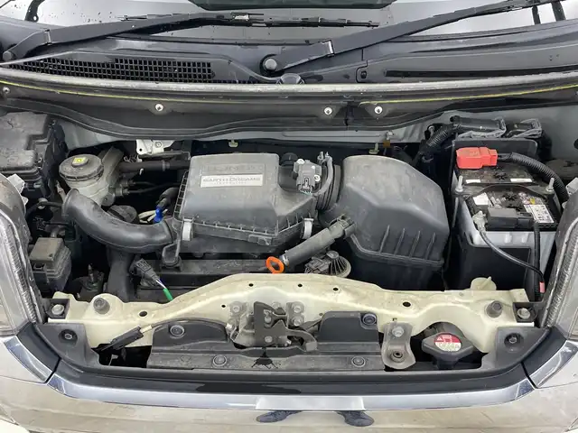 ホンダ Ｎ ＢＯＸ カスタム SSパッケージ 愛知県 2014(平26)年 7.6万km プレミアムホワイトパール 禁煙車/7インチナビ/（CD/DVD/Bluetooth/フルセグTV/AM/FM）/バックカメラ/シートヒーター/両側パワースライドドア/スマートキー/スペアキー有/アイドリングストップ/プッシュスタート/ベンチシート/純正フロアマット/純正14インチアルミホイール/横滑り防止装置