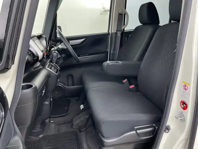 ホンダ Ｎ ＢＯＸ カスタム SSパッケージ 愛知県 2014(平26)年 7.6万km プレミアムホワイトパール 禁煙車/7インチナビ/（CD/DVD/Bluetooth/フルセグTV/AM/FM）/バックカメラ/シートヒーター/両側パワースライドドア/スマートキー/スペアキー有/アイドリングストップ/プッシュスタート/ベンチシート/純正フロアマット/純正14インチアルミホイール/横滑り防止装置