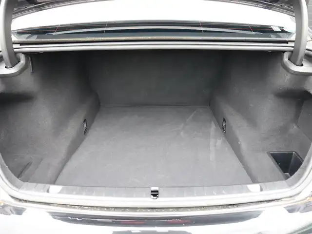 ＢＭＷ ７４０ｄ xDrive Mスポーツ 宮城県 2017(平29)年 3.3万km サファイアブラックP サンルーフ/harman/kardon/アクティブクルーズコントロール/イージークローザー/純正HDDナビ/全方位カメラ/フルセグＴＶ/アクティブクルーズコントロール/ヘッドアップディスプレイ/アンビエントライト/パーキングアシスト/レーンキープアシスト/ブラインドスポットモニター/茶革シート/全席シートヒーター/エアシート/メモリ付きシート/オートホールド/オートマチックハイビーム/オートライト/LEDヘッドライト/パワーバックドア/純正20インチAW/前方ドライブレコーダー/ETC