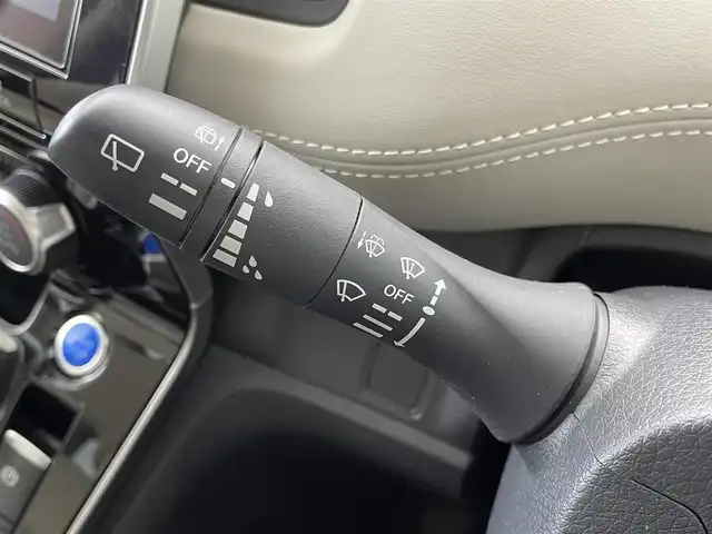 日産 セレナ e－パワー ハイウェイスター V 群馬県 2021(令3)年 6.6万km ブリリアントホワイトパール 禁煙車　純正9インチナビ　フルセグ　Bluetooth　全方位カメラ　両側パワースライドドア　追従クルーズコントロール　シートヒーター　コーナーセンサー　ETC　ドライブレコーダー　オートマチックハイビーム