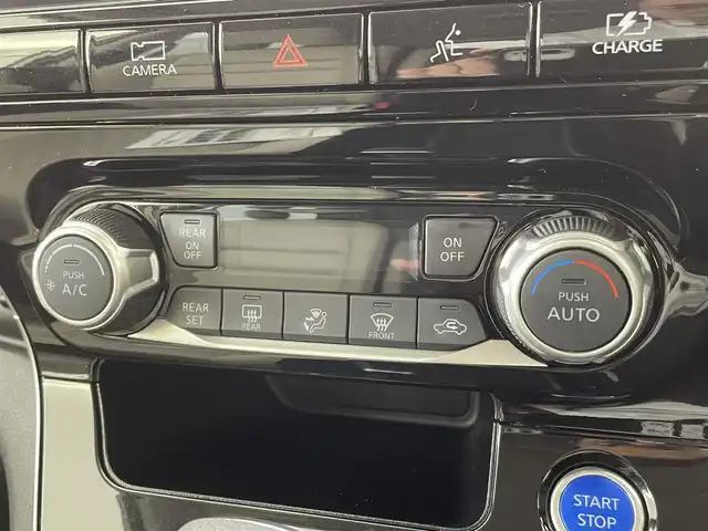日産 セレナ e－パワー ハイウェイスター V 群馬県 2021(令3)年 6.6万km ブリリアントホワイトパール 禁煙車　純正9インチナビ　フルセグ　Bluetooth　全方位カメラ　両側パワースライドドア　追従クルーズコントロール　シートヒーター　コーナーセンサー　ETC　ドライブレコーダー　オートマチックハイビーム