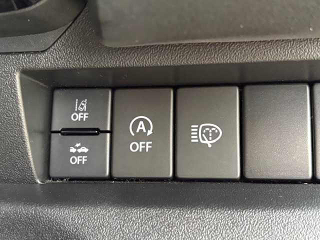 スズキ ジムニー XC 大阪府 2022(令4)年 1.7万km シフォンアイボリーメタリックブラック2トーンルーフ アルパイン9型ディスプレイオーディオ/バックカメラ/衝突被害軽減システム/レーンキープアシスト/クルーズコントロール/ダウンヒルアシストコントロール/オートライト/純正アルミホイール/社外フロアマット/シートヒーター/アイドリングストップ/スペアキー×1/プッシュスタートボタン/LEDヘッドライト