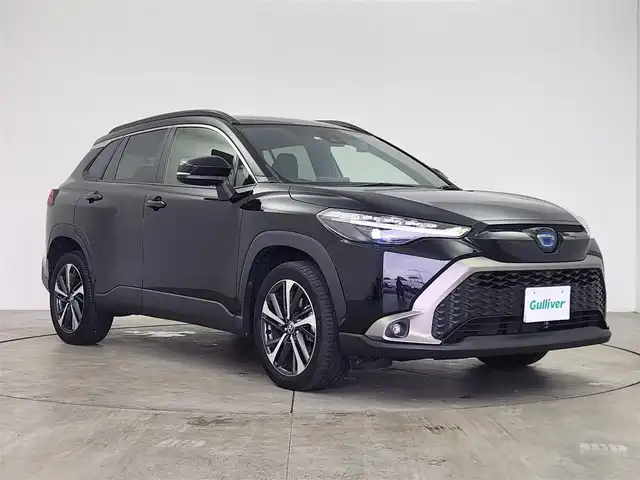 トヨタ カローラ クロス ハイブリッド Z 愛知県 2022(令4)年 2.9万km アティチュードブラックマイカ ワンオーナー/トヨタセーフティセンス/純正ナビ/（Bluetooth/USB入力/AM/FM）/全方位カメラ/ETC/ドラレコ/BSM/パワーシート/シートヒーター/ハーフレザー/電動リアゲード/ルーフレール/電子パーキング/オートホールド/防眩ミラー/ステアリングリモコン/オートライト/プッシュスタート/スマートキー/フットオープナー