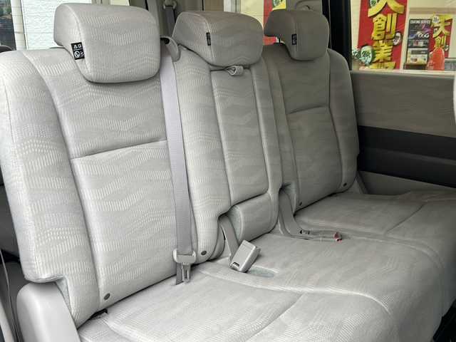 ホンダ ステップワゴン G コンフォートセレクション 山形県 2012(平24)年 5.4万km ヒダマリアイボリーパール 純正ナビ(CD/DVD/ワンセグ)/バックカメラ/ビルトインETC/社外アルミホイール/両側パワースライドドア/クルーズコントロール/純正フロアマット/アイドリングストップ/三列シート/ウォークスルーシート/盗難防止装置/横滑り防止装置/保証書/取扱説明書/スペアキー×１