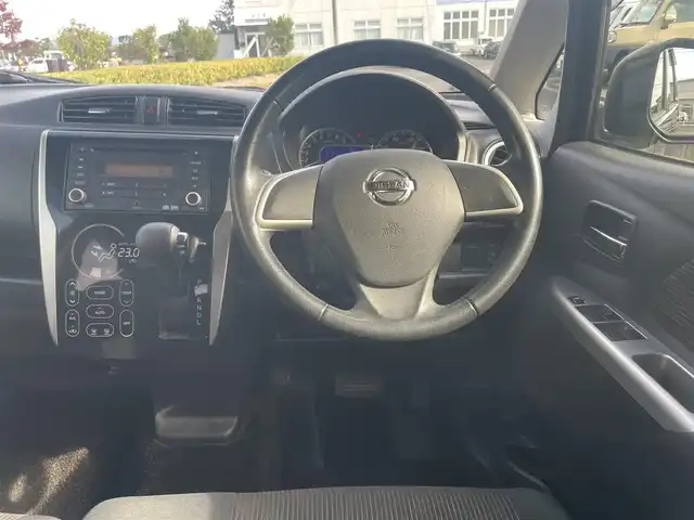 日産 デイズ ハイウェイスター Vセレ +Safty 福島県 2014(平26)年 5.1万km ブラック オーディオ/【CD/AUX】/アラウンドビューモニター/HIDライト/アイドリングストップ/プッシュスタート/純正フロアマット/純正ドアバイザー