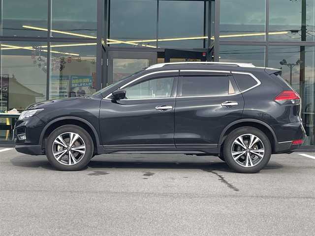 日産 エクストレイル 20X 愛媛県 2018(平30)年 11.3万km ダイヤモンドブラック 純正9型ナビ(AM/FM/CD/DVD/BD/BT/フルセグTV)/純正後席天吊モニター/全周囲カメラ/プロパイロット/インテリジェントルームミラー/ブラインドスポットモニター/クリアランスソナー/アイドリングストップ/電動パーキングブレーキ/ドライブレコーダー/電動リアゲート/ルーフレール/電格ミラー/ETC/LEDヘッドライト/3列シート/純正フロアマット/ステアリングリモコン/ISOFIX/現状サマー(純正AW)(225/60/R18)/TOYOTIRES PROXES CL1 SUV