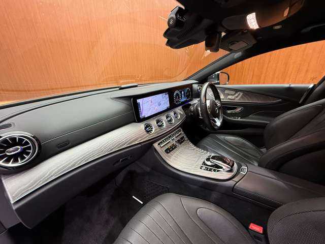 メルセデス・ベンツ ＣＬＳ２２０ｄ スポーツ エクスクルーシブPKG 千葉県 2018(平30)年 3.8万km セレナイトグレー サンルーフ　/黒革シート　/３６０°カメラ　/ベンチレーション　/シートヒーター　/パワーシート　/ＨＵＤ　/パワートランク　/Ｂｕｒｍｅｓｔｅｒ　/レーダーセーフティＰＫＧ　/エアバランスＰＫＧ　/キーレスゴー