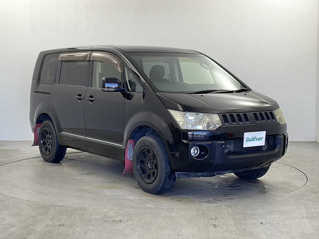 三菱 デリカＤ：５ D－Power package 栃木県 2014(平26)年 13.1万km ダイヤモンドブラックマイカ 社外ナビ　ＢＴ　ＣＤ　ＤＶＤ　フルセグＴＶ　/両側電動スライドドア　/パドルシフト　/オートライト/４ＷＤ　/革巻きハンドル　/クルーズコントロール　/社外アルミホイール