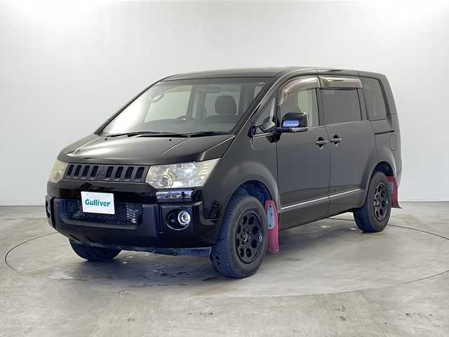 三菱 デリカＤ：５ D－Power package 栃木県 2014(平26)年 13.1万km ダイヤモンドブラックマイカ 社外ナビ　ＢＴ　ＣＤ　ＤＶＤ　フルセグＴＶ　/両側電動スライドドア　/パドルシフト　/オートライト/４ＷＤ　/革巻きハンドル　/クルーズコントロール　/社外アルミホイール