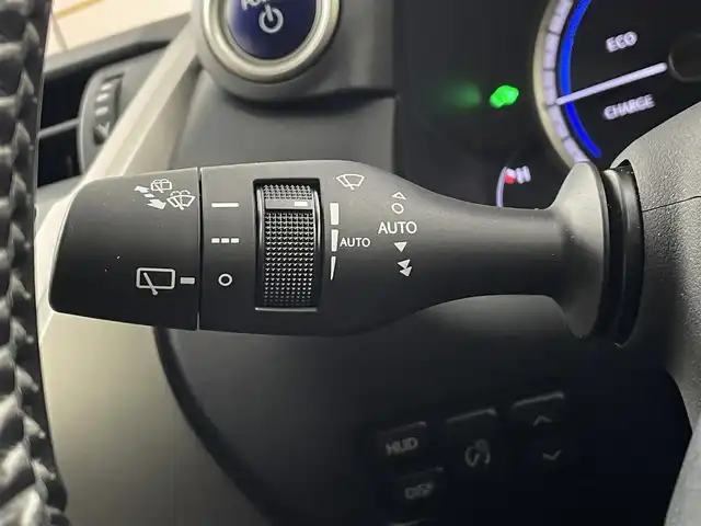 レクサス ＮＸ 300h Fスポーツ 埼玉県 2020(令2)年 2万km グラファイトブラックガラスフレーク 禁煙 360° 冷シート BSM HUD ETC シートヒーター ドライブレコーダー オートハイビーム コーナーセンサー レーダークルーズコントロール レザーシート 純正ナビ BT DVD