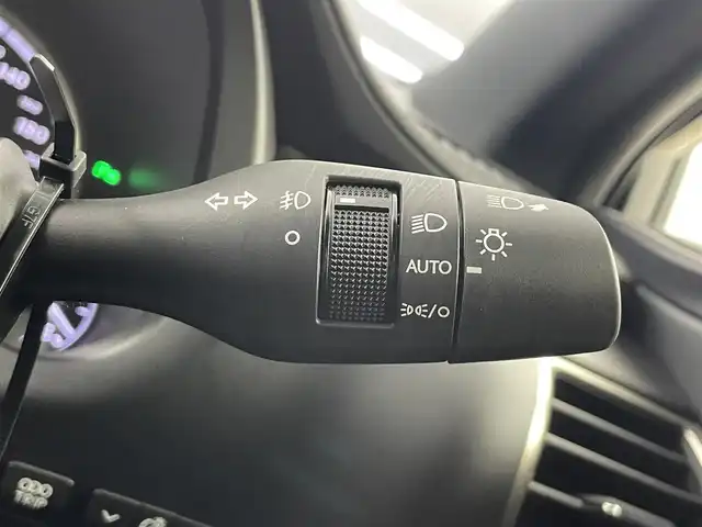 レクサス ＮＸ 300h Fスポーツ 埼玉県 2020(令2)年 2万km グラファイトブラックガラスフレーク 禁煙 360° 冷シート BSM HUD ETC シートヒーター ドライブレコーダー オートハイビーム コーナーセンサー レーダークルーズコントロール レザーシート 純正ナビ BT DVD