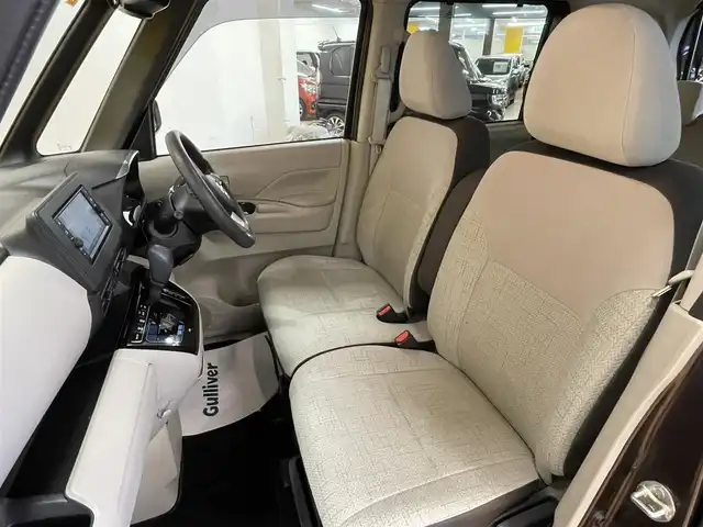 日産 ルークス X 群馬県 2020(令2)年 7.8万km アッシュブラウンM 安全装備/・衝突軽減ブレーキ/・横滑り防止/・アラウンドビューモニター/・レーンキープアシスト/・コーナーセンサー/純正7インチワイドナビ/・AM/FM/AUX/・Bluetooth/CD/・フルセグTV/SD/片側電動スライドドア/ETC/純正ドアバイザー/純正フロアマット/スマートキー/プッシュスタート