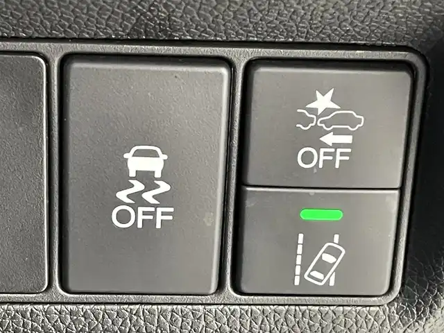 ホンダ ステップワゴン モデューロX ホンダセンシング 熊本県 2020(令2)年 4.4万km プラチナホワイトパール ワンオーナー/純正ナビVXU-207Wi（ＣＤ・ＤＶＤ・フルセグ・ＢＴ・ＳＤ・ＡｐｐｌＣａｒＰｌａｙ・ＵＳＢ）/全周囲カメラ　/バックカメラ/フロントカメラ/純正前方ドライブレコーダー　/純正フリップダウンモニター/ビルトインＥＴＣ２．０　/両側パワースライドドア　/アダブティブクルーズコントロール/衝突軽減ブレーキ/レーンキープアシスト/車線逸脱警報/横滑り防止/アイドリングストップ/ハーフレザーシート/純正フロアマット/社外１７インチAW/オートライト/LEDヘッドライト/フォグランプ/スマートキー/プッシュスタート/スペアキー1本/保証書/取扱説明書