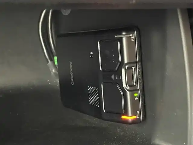 ホンダ ステップワゴン モデューロX ホンダセンシング 熊本県 2020(令2)年 4.4万km プラチナホワイトパール ワンオーナー/純正ナビVXU-207Wi（ＣＤ・ＤＶＤ・フルセグ・ＢＴ・ＳＤ・ＡｐｐｌＣａｒＰｌａｙ・ＵＳＢ）/全周囲カメラ　/バックカメラ/フロントカメラ/純正前方ドライブレコーダー　/純正フリップダウンモニター/ビルトインＥＴＣ２．０　/両側パワースライドドア　/アダブティブクルーズコントロール/衝突軽減ブレーキ/レーンキープアシスト/車線逸脱警報/横滑り防止/アイドリングストップ/ハーフレザーシート/純正フロアマット/社外１７インチAW/オートライト/LEDヘッドライト/フォグランプ/スマートキー/プッシュスタート/スペアキー1本/保証書/取扱説明書