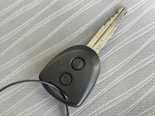 ダイハツ ミラ イース X SAⅢ 長野県 2018(平30)年 4.2万km ホワイト スマートアシストIII/ケンウッドメモリーナビ/前後コーナーセンサー/アイドリングストップ/オートハイビーム/プライバシーガラス/ＬＥＤヘッドライト/キーレス