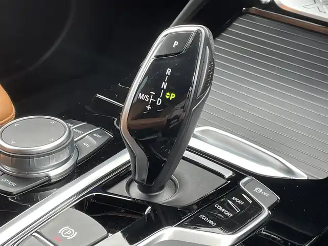 ＢＭＷ Ｘ３ xDrive20d Mスポーツ 静岡県 2021(令3)年 4万km サファイアブラックP サンルーフ/茶革/アンビエントライト/harman/kardonサウンドスピーカー/ヘッドアップディスプレイ/セレクトパッケージ/・ランバーサポート/・リヤシートヒーティング/・ポプラグレーファインウッドインテリアトリム/・パールクロームハイライト/メモリー付パワーシート/HDDナビ/(Bluetooth/AppleCarPlay/USB/フルセグ)/ワイヤレス充電/ACC/BSM/DSC/CBC/HDC/M ライトアロイホイールダブルスポークスタイリング/電動リアゲート/アダプティブLEDヘッドライト/ETC/ドライブレコーダー/保証書/取扱説明書