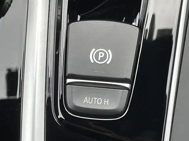 ＢＭＷ Ｘ３ xDrive20d Mスポーツ 静岡県 2021(令3)年 4万km サファイアブラックP サンルーフ/茶革/アンビエントライト/harman/kardonサウンドスピーカー/ヘッドアップディスプレイ/セレクトパッケージ/・ランバーサポート/・リヤシートヒーティング/・ポプラグレーファインウッドインテリアトリム/・パールクロームハイライト/メモリー付パワーシート/HDDナビ/(Bluetooth/AppleCarPlay/USB/フルセグ)/ワイヤレス充電/ACC/BSM/DSC/CBC/HDC/M ライトアロイホイールダブルスポークスタイリング/電動リアゲート/アダプティブLEDヘッドライト/ETC/ドライブレコーダー/保証書/取扱説明書