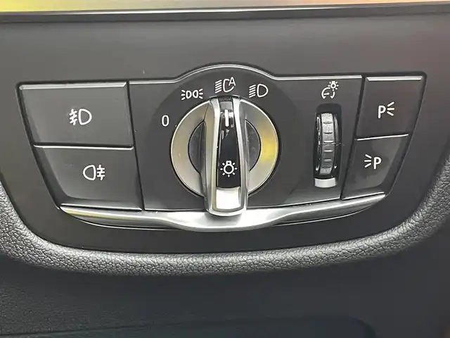 ＢＭＷ Ｘ３ xDrive20d Mスポーツ 静岡県 2021(令3)年 4万km サファイアブラックP サンルーフ/茶革/アンビエントライト/harman/kardonサウンドスピーカー/ヘッドアップディスプレイ/セレクトパッケージ/・ランバーサポート/・リヤシートヒーティング/・ポプラグレーファインウッドインテリアトリム/・パールクロームハイライト/メモリー付パワーシート/HDDナビ/(Bluetooth/AppleCarPlay/USB/フルセグ)/ワイヤレス充電/ACC/BSM/DSC/CBC/HDC/M ライトアロイホイールダブルスポークスタイリング/電動リアゲート/アダプティブLEDヘッドライト/ETC/ドライブレコーダー/保証書/取扱説明書
