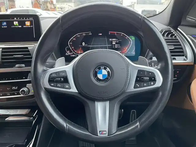 ＢＭＷ Ｘ３ xDrive20d Mスポーツ 静岡県 2021(令3)年 4万km サファイアブラックP サンルーフ/茶革/アンビエントライト/harman/kardonサウンドスピーカー/ヘッドアップディスプレイ/セレクトパッケージ/・ランバーサポート/・リヤシートヒーティング/・ポプラグレーファインウッドインテリアトリム/・パールクロームハイライト/メモリー付パワーシート/HDDナビ/(Bluetooth/AppleCarPlay/USB/フルセグ)/ワイヤレス充電/ACC/BSM/DSC/CBC/HDC/M ライトアロイホイールダブルスポークスタイリング/電動リアゲート/アダプティブLEDヘッドライト/ETC/ドライブレコーダー/保証書/取扱説明書