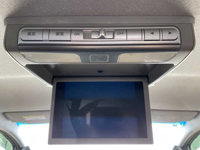 ホンダ ステップワゴン スパーダ Z クールスピリット 神奈川県 2014(平26)年 9万km モダンスティールM 純正9インチSDナビ　/CD/DVD/BT/SD/USB/フルセグTV/純正フリップダウンモニター　/バックカメラ　/パドルシフト　/クルーズコントロール　/両側パワースライドドア　/アイドリングストップ/ハーフレザーシート　/ETC　/純正フロアマット/ステアリングスイッチ/革巻きステアリング/電動格納ウインカーミラー/純正17インチアルミホイール/ABS　/横滑り防止装置　/盗難防止装置