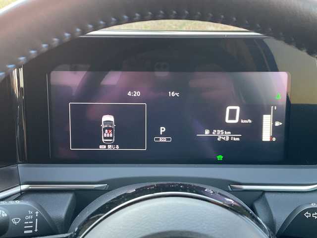 日産 ノート e－パワーオーテック FOUR 新潟県 2023(令5)年 0.3万km ダークメタルグレー 4WD/純正9インチメモリナビ/BT/フルセグテレビ/全方位カメラ/ETC/ドライブレコーダー/衝突被害軽減ブレーキ/レーンキープアシスト/革シート/シートヒーター/ステアリングヒーター/ステアリングスイッチ/コーナーセンサー/スマートキー/プッシュスタート/LEDヘッドライト/オートライト/オートハイビーム/フォグランプ/純正16インチアルミホイール