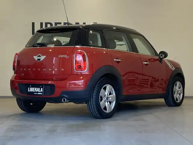 ＭＩＮＩ ミニ クロスオーバー クーパー D 熊本県 2016(平28)年 4.4万km ブレイジングレッドメタリック ・キーレス/・ポータブルナビ/・ワンセグTV/・純正CD/AUX/・ETC/・ドライブレコーダー(前後録画)/・革調シートカバー/・純正マット/・保証書/取説