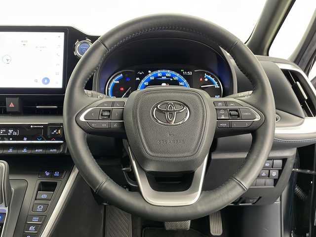 トヨタ ヴォクシー ハイブリッド S－Z 長野県 2023(令5)年 3.1万km アティチュードブラックマイカ 4WD/純正メーカーナビ（CD/DVD/BT/AM/FM/TV）/モデリスタエアロ（フロント/サイドスカート/リア）/シグネーチャーイルミグリル/イルミルーフスポイラー/純正フリップダウンモニター/ブラインドスポットモニター/プリクラッシュセーフティー/プロアクティブドライビングアシスト/安心降車アシスト/アドヴァンスドライブ/レーンチェンジアシスト/アラウンドビューモニター/2列目サンシェード/ビルトインETC2.0/寒冷地仕様/ハーフレーザーシート/シートヒーター/アイドリングストップ/LEDヘッドライト/純正フロアマット/ドアバイザー/プッシュスタート