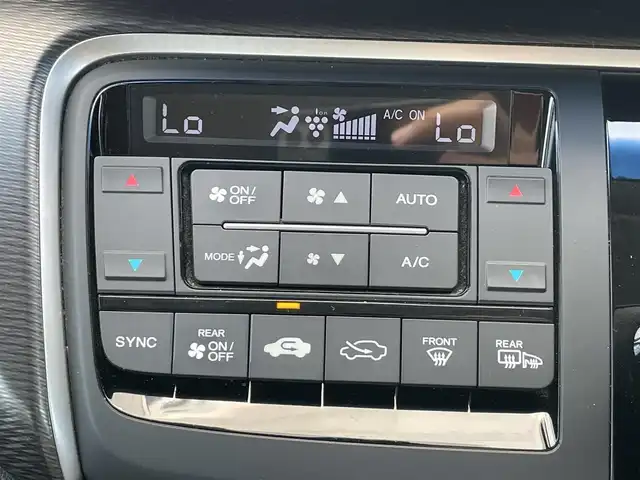 ホンダ ステップワゴン スパーダ ハイブリッド G ホンダセンシング 千葉県 2019(令1)年 4.9万km プレミアムスパークルブラックパール 純正９インチプレミアムインターナビ　/フルセグ　Ｂｌｕｅｔｏｏｔｈオーディオ　ＤＶＤ再生　ＵＳＢ　/バックカメラ　/アダプティブクルーズコントロール　/レーンキープアシスト　/両側パワースライドドア　/ＬＥＤヘッドライト/ETC/スマートキー/前後コーナーセンサー/パワーウィンドウ/パワーステアリング/ABS