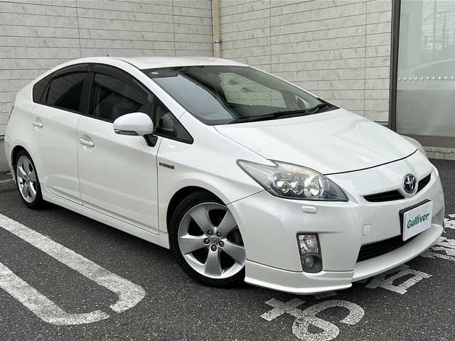 トヨタ プリウス S ツーリングセレクション 埼玉県 2010(平22)年 11.6万km ホワイトパールクリスタルシャイン 純正HDDナビ/　DTV/CD/DVD/BT/AUX/【NHZA-W59G】/バックカメラ/レザー調シートカバー/純正17インチAW/純正ビルトインETC/フロントスポイラー/スマートキー/横滑り防止機能