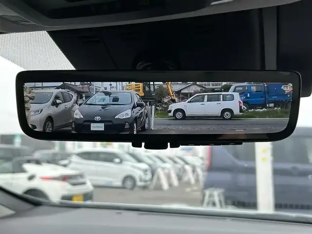 トヨタ プリウス Z 宮城県 2023(令5)年 0.8万km プラチナホワイトパールマイカ パノラマルーフ/デジタルインナーミラー/＝＝＝/ワンオーナー車/4WD/寒冷地仕様/トヨタセーフティセンス/・プリクラッシュセーフティ/・レーダークルーズコントロール/・レーントレーシングアシスト/・レーンディパーチャーアラート/・レーンチェンジアシスト/・緊急時操舵支援/・オートマチックハイビーム/・ロードサインアシスト/・フロントトラフィックアラート/・ドライバー異常時対応システム/・プロアクティブドライビングアシスト/BSM/クリアランスソナー/パノラミックビューモニター/トヨタチームメイト(アドバンストパーク)/ディスプレイーディオ&ナビ機能/・12.3インチディスプレイオーディオ /・AppleCarplay/Bluetooth/フルセグTV/モデリスタエアロ【F・S・R】/TRDリアスポイラー/ETC2.0/シートヒーター／ベンチレーション/メモリー機能付パワーシート/ステアリングヒーター/パワーバックドア/置くだけ充電/USB入力端子/給電ポートタイプC【2口】/LEDヘッドライト/純正19インチアルミホイール/フロアマット/ドアバイザー
