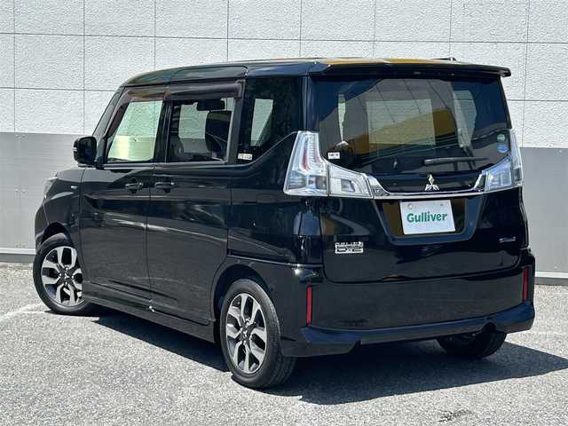 三菱 デリカＤ：２ カスタムハイブリッドSV全方位カメラパッケージ 東京都 2018(平30)年 9万km スーパーブラックP 純正ナビ/CD/DVD/FM・AM/Bluetooth/USB//フルセグTV/ETC/全方位カメラ/デュアルカメラブレーキサポート/アダプティブクルーズコントロール/レーンアシスト/両側パワースライドドア /シートヒーター/LEDヘッドライト/LEDフォグランプ/純正１５インチアルミホイール/純正フロアマット/純正ドアバイザー/保証書/取扱説明書/スペアキー
