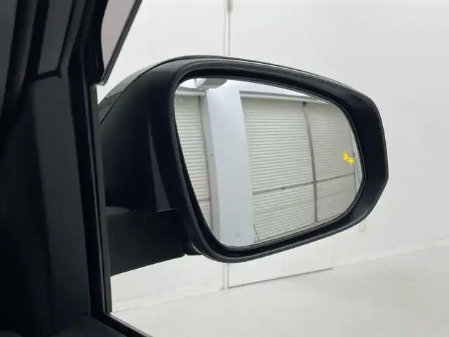 トヨタ ヴォクシー S－Z 茨城県 2022(令4)年 5.4万km アティチュードブラックマイカ 純正10.5型DA/フルセグ/アドバンストパーク/全方位カメラ/快適利便パッケージ/ユニバーサルステップ/衝突被害軽減ブレーキ/車線逸脱抑制装置/レーダークルーズコントロール/オートマチックハイビーム/クリアランスソナー/BSM/両側電動スライドドア/デジタルインナーミラー/ETC2.0/ドラレコ/シートヒーター/ステアリングヒーター/純正17インチAW/3眼LEDヘッドライト/スマートキー