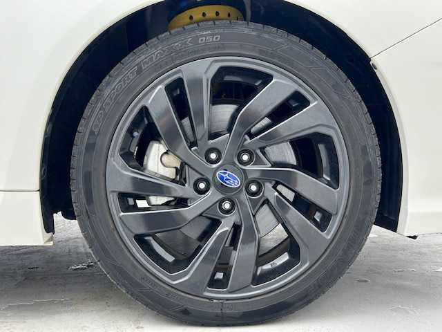 スバル レヴォーグ 2．0GT アイサイト Vスポーツ 宮城県 2020(令2)年 3.2万km クリスタルホワイトP ワンオーナー/4WD/カロッツェリアSDナビ/(CD/SD/FM/AM/TV/iPod/USB/HDMI/AUX)/フルセグTV/Bluetooth/DVD再生機能/バックカメラ/アイサイトセーフティプラス/レーダークルーズコントロール/ブラインドスポットモニター/ETC/パワーシート/シートヒーター/パドルシフト/プッシュスタート/スマートキー/オートライト/オートマチックハイビーム/LEDヘッドライト/フォグランプ/ヘッドライトレベライザー/純正フロアマット/純正18インチアルミホイール