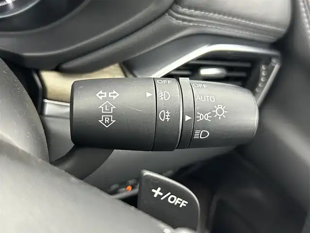 マツダ ＣＸ－５ XD エクスクルーシブモード 熊本県 2021(令3)年 3.9万km マシーングレープレミアムM ４WD/純正ナビ/（フルセグ・Bluetooth・USB・AM・FM・ApplCarPlay・AndroidAuto）/ＢＯＳＥサウンドシステム　/３６０°ビューモニター　/ビルトインETC/トヨタセーフティーセンス/・スマートシティブレーキサポート/・レーンキープアシスト/・ブラインドスポットモニター/・アダブティブクルーズコントロール/・標識認識システム/・ヘッドアップディスプレイ/横滑り防止/アイドリングストップ/前席シートヒーター/ステアリングヒーター/前席パワーシート/シートメモリー/パワーバックドア　/オートホールド　/ブラインドスポットモニター/ハンズフリー/アイドリングストップ/前後クリアランスソナー/純正フロアマット/純正19インチAW/オートライト/オートマチックハイビーム/LEDヘッドライト/フォグランプ/スマートキー/プッシュスタート/スペアキー1本/保証書/取扱説明書